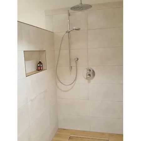 1-bedroom * اوفنبرغ